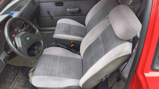 FORD ESCORT 1.0 HOBBY 8V GASOLINA 2P MANUAL FORD ESCORT 1.0 HOBBY 8V GASOLINA 2P MANUAL